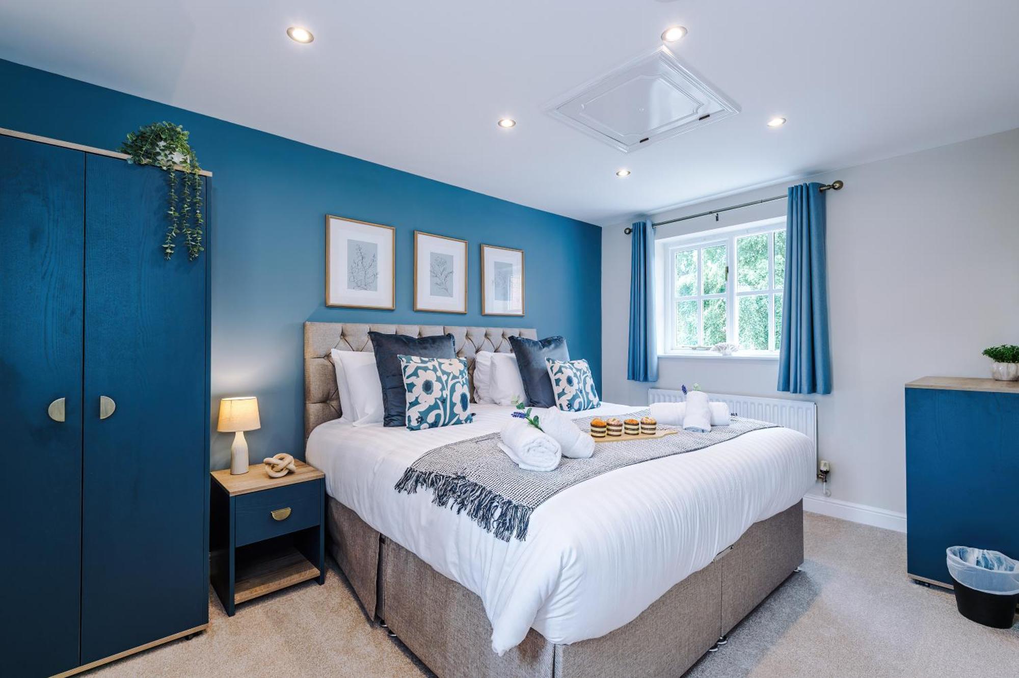 New! Stunning 3-Bed Home In Chester By 53 Degrees Property, Ideal For Groups, Free Parking! Buitenkant foto