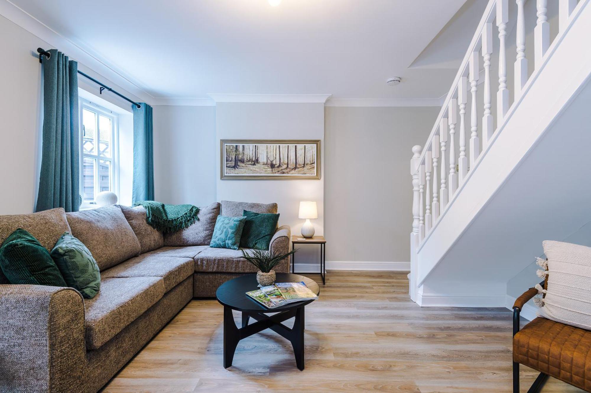 New! Stunning 3-Bed Home In Chester By 53 Degrees Property, Ideal For Groups, Free Parking! Buitenkant foto